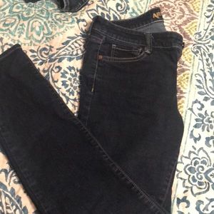 Dark skinny jeans